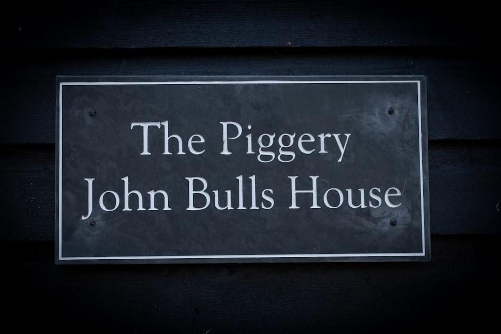 Villa The Piggery Cowfold Exterior foto